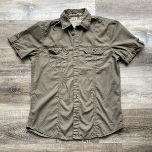 POINT ZERO Men's Olive Green Button-Up Shirt Size M